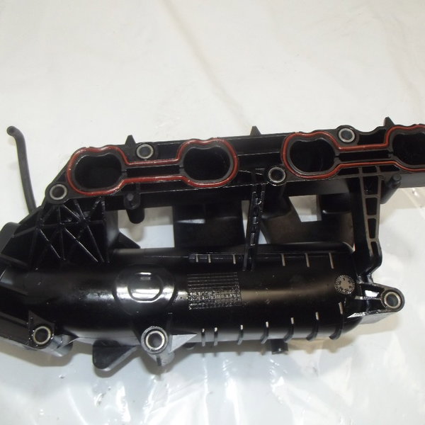 Coletor Admissão Com Tbi  Ford Courier 1.4 16v 1997