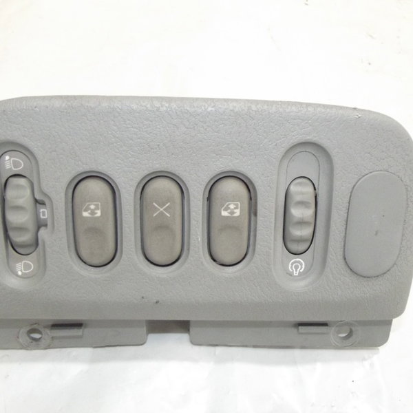 Acabamento Moldura Botão Vidro E Luz Renault Scenic 2004