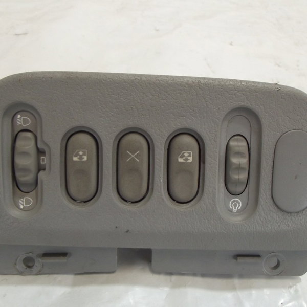 Acabamento Moldura Botão Vidro E Luz Renault Scenic 2004