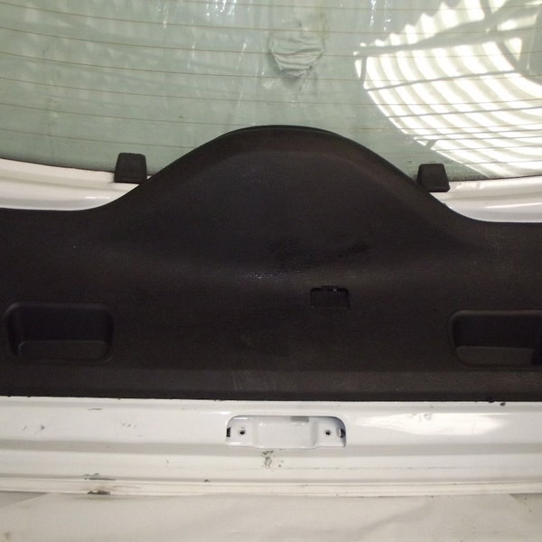 Capo Tampa Traseira Com Vidro Vigia Peugeot 206 2004