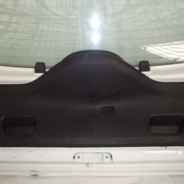 Capo Tampa Traseira Com Vidro Vigia Peugeot 206 2004