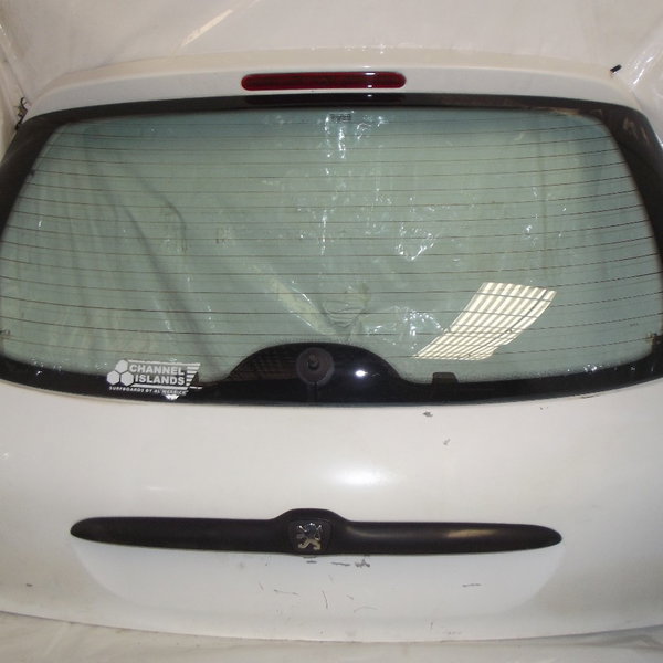 Capo Tampa Traseira Com Vidro Vigia Peugeot 206 2004