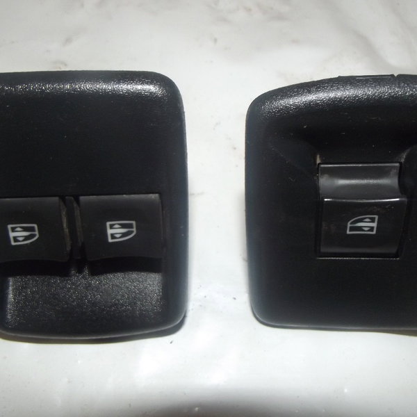 Botão Vidro Eletrico Dianteiro Renault Sandero 2015