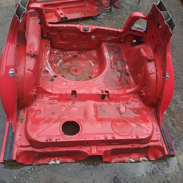 Traseira Baixa Vw Golf Sapão Sr 2000 4 Portas