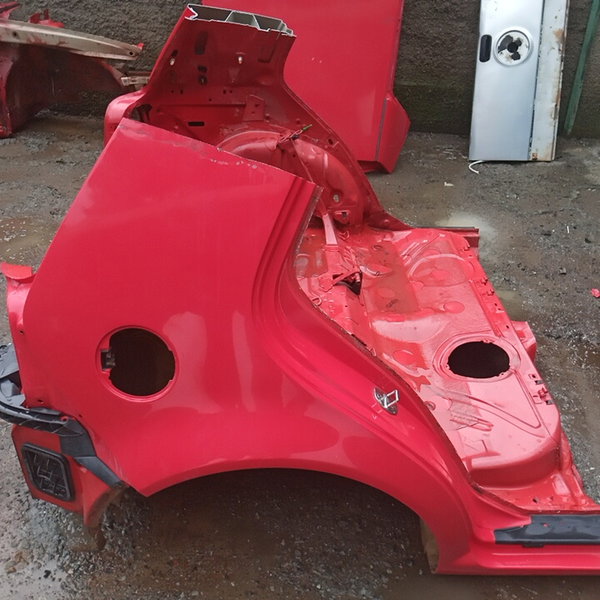 Traseira Baixa Vw Golf Sapão Sr 2000 4 Portas