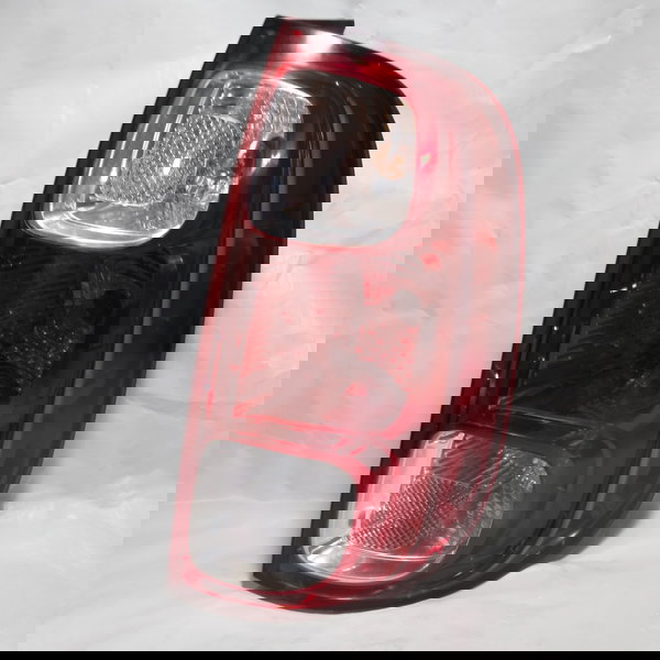 Lanterna Direita Fiat Uno Vivace  Direito Vermelho