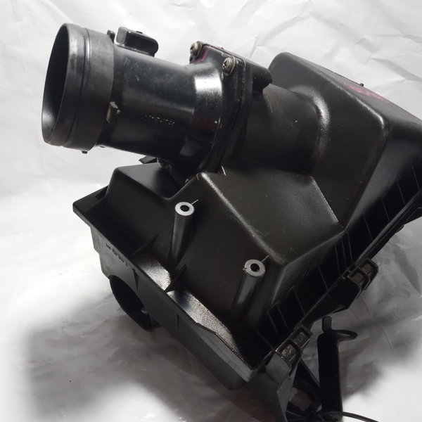 Caixa Filtro De Ar Vw Golf Sr 1.6 1999 Com Fluxo De Ar