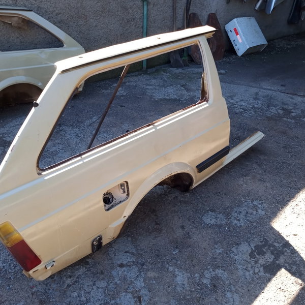 Lateral Traseira Vw Parati Quadrada Lado Direito
