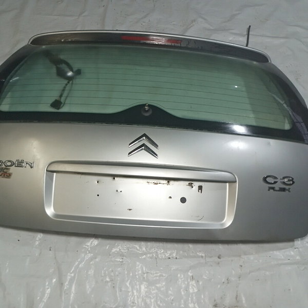 Tampa Traseira Com Vidro Vigia Citroen C3 2010 Usado Cinza