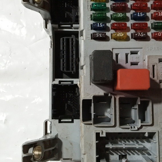 Caixa De Fusível Bc Fiat Palio 1.0 2001