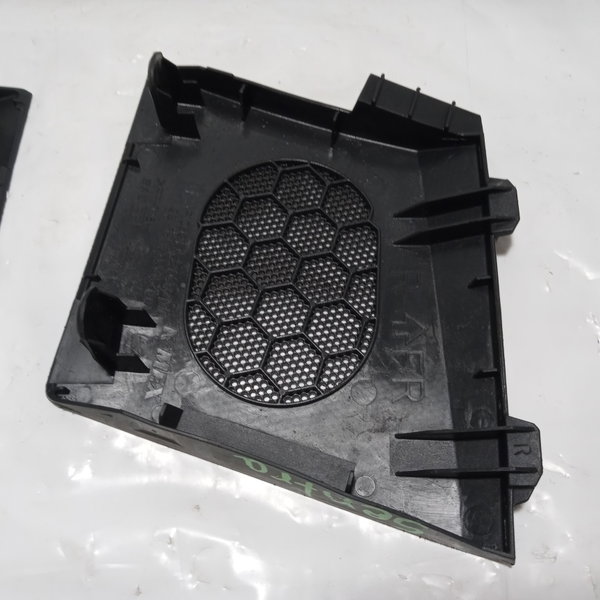 Tela Grade Saída Som Nissan Sentra 2008 Par Preto