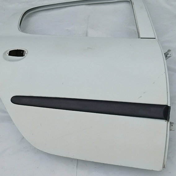 Porta Traseira Direita Peugeot 206  2006 Traseira Direito Branco