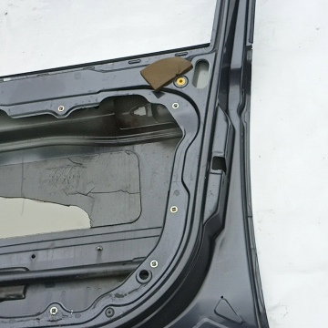 Porta Dianteira Direita Fiat Stilo 2005 Com Detalhes Dianteira Direito Verde