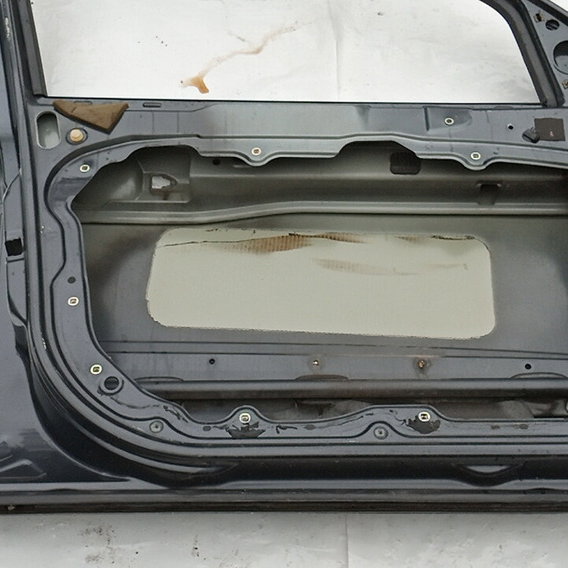 Porta Dianteira Esquerda Fiat Stilo 2005 Com Detalhes Dianteira Esquerdo Verde