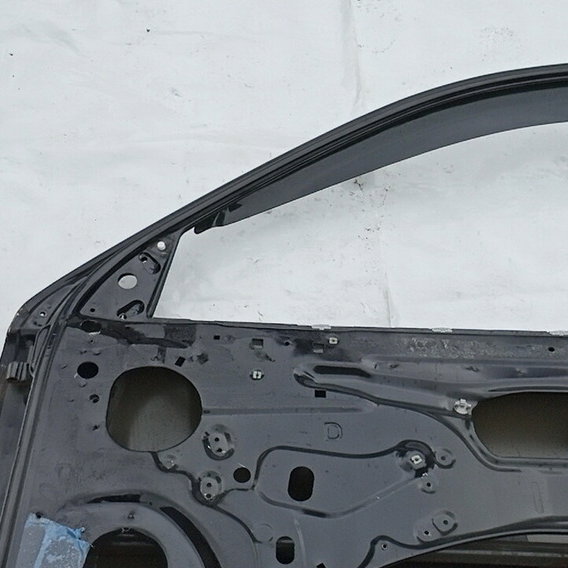 Porta Dianteira Direita Gm Corsa Classic 2010 Dianteira Direito Preto