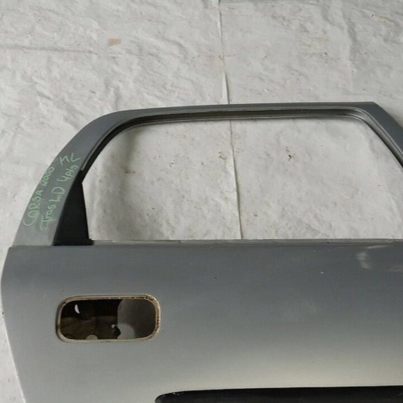 Porta Traseira Direita Gm Corsa 2000 Traseira Direito Cinza
