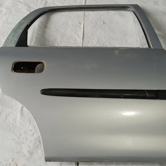 Porta Traseira Direita Gm Corsa 2000 Traseira Direito Cinza