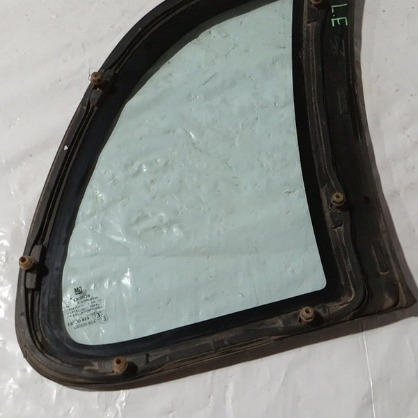 Vidro Lateral Traseiro Fixo L.esquerdo Gm Corsa Super 2002