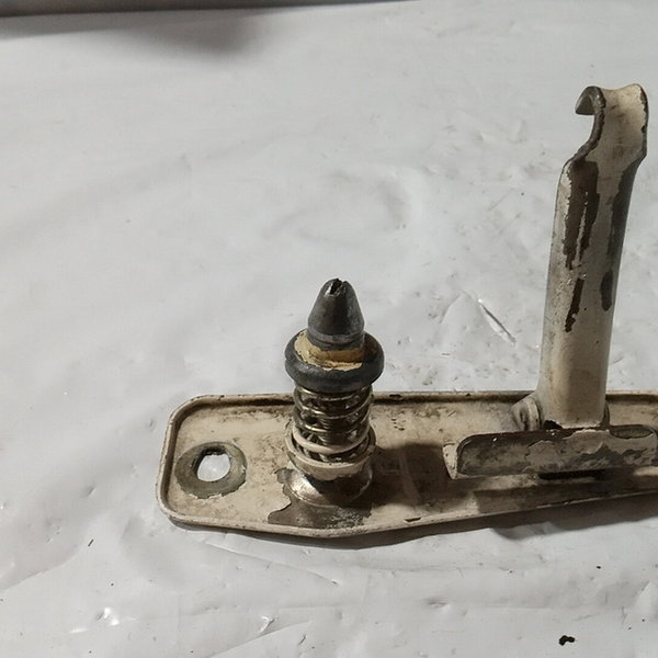 Trava Superior Segurança Capo Volkswagen Brasília 73/83