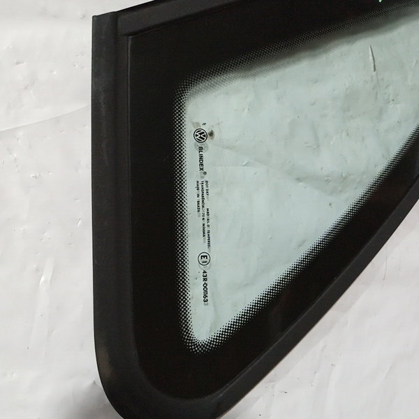 Vidro Fixo Lateral Traseiro Esquerdo Volkswagen Gol 1996