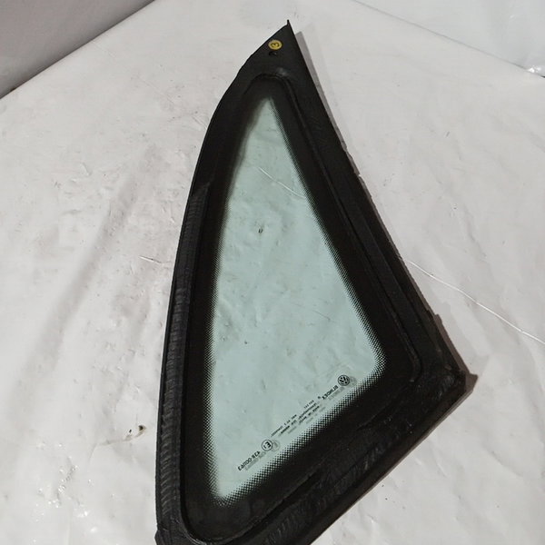 Vidro Fixo Lateral Traseiro Esquerdo Volkswagen Gol 1996