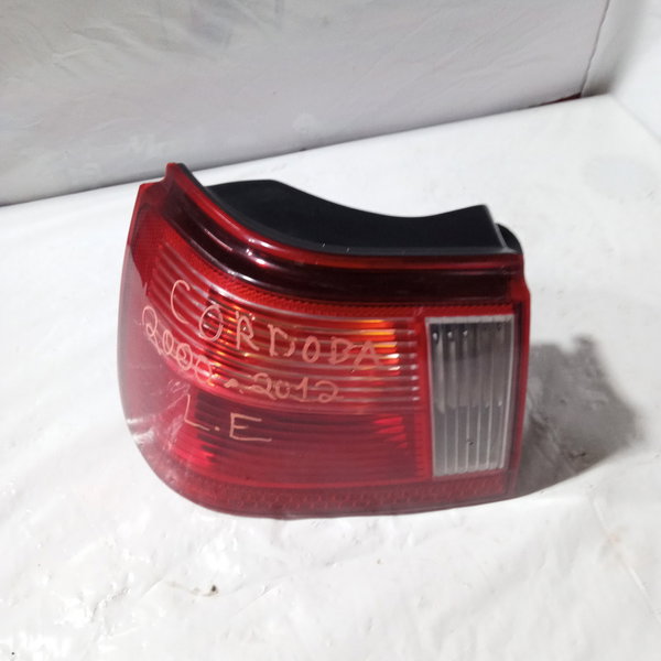 Lanterna Traseira Esquerda Seat Ibiza 2000 Esquerdo Vermelho