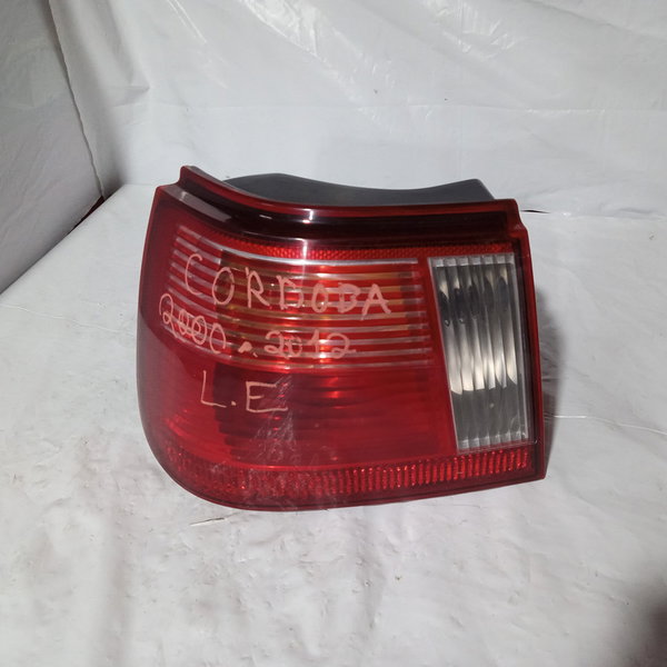 Lanterna Traseira Esquerda Seat Ibiza 2000 Esquerdo Vermelho