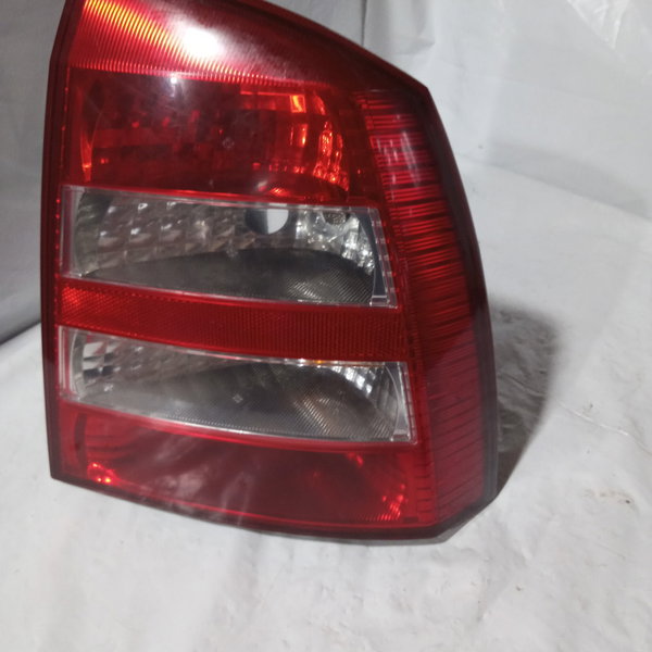 Lanterna Lado Direito Chevrolet Astra Hatch 2007 Direito Vermelho