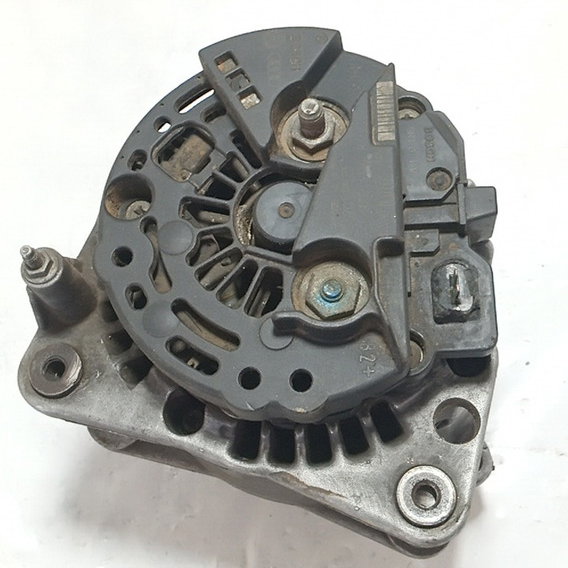 Alternador Volkswagen Golf 1.6 2002 2004  Usado