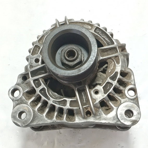 Alternador Vw Golf 2005 Sapao Usado