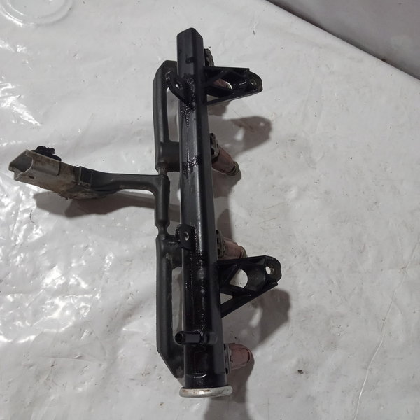 Flauta Com Bico Injeção Peugeot 206 2008 1.4 8v