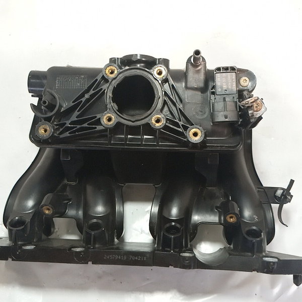Coletor Admissão Gm Corsa Classic L.s 1.0 2013  Usado