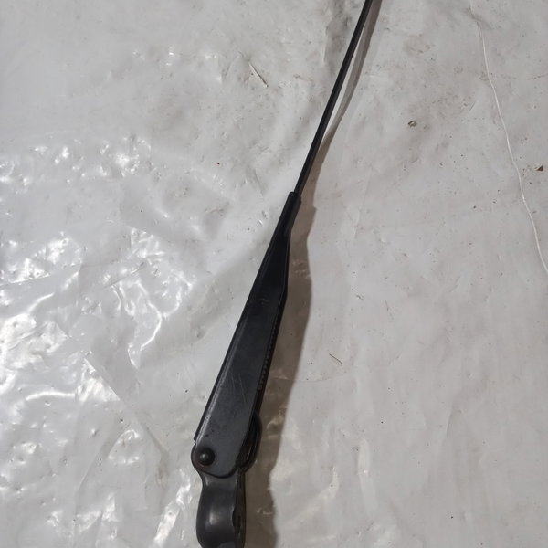 Braço Haste Limpador Parabrisa Direito Gm Corsa Classic 2013 Direito