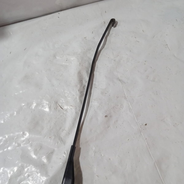 Braço Haste Limpador Parabrisa Direito Gm Corsa Classic 2013 Direito