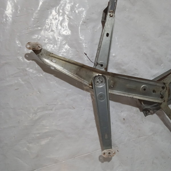 Máquina Vidro Manual Dianteira Direita Gm Corsa Classic 2013
