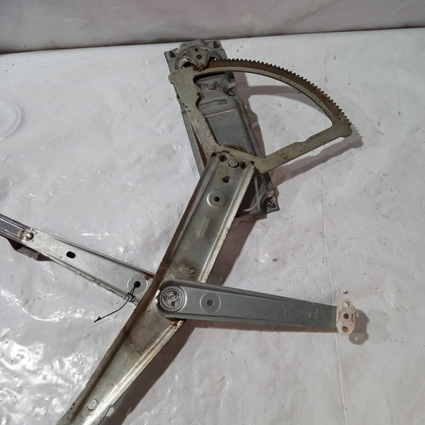Máquina Vidro Manual Dianteira Direita Gm Corsa Classic 2013
