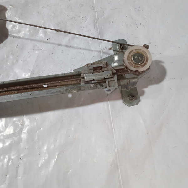 Máquina Vidro Manual Traseira Esquerda Gm Corsa Classic 2013