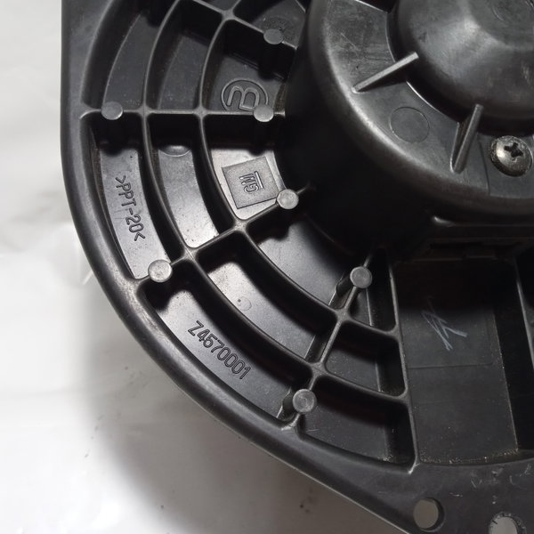 Eletroventilador Interno Ar Condicionado Gm Trailblazer 2013