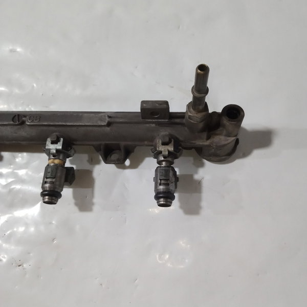 Flauta Com Bicos Injeção Volkswagen Gol Bola 1.0