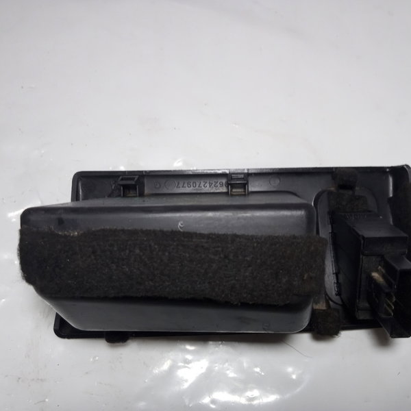 Moldura Com Botao Regulador De Luz Peugeot 206 2002