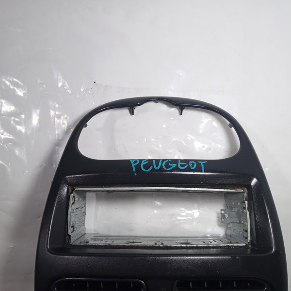 Moldura Central Do Som E Difusor Peugeot 206 2006