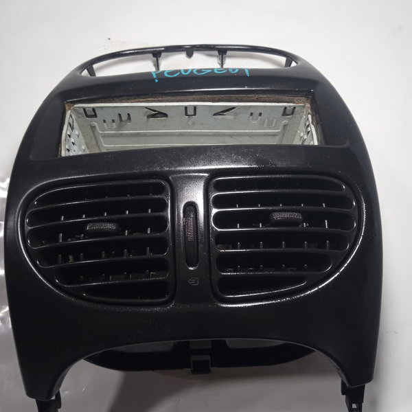 Moldura Central Do Som E Difusor Peugeot 206 2006