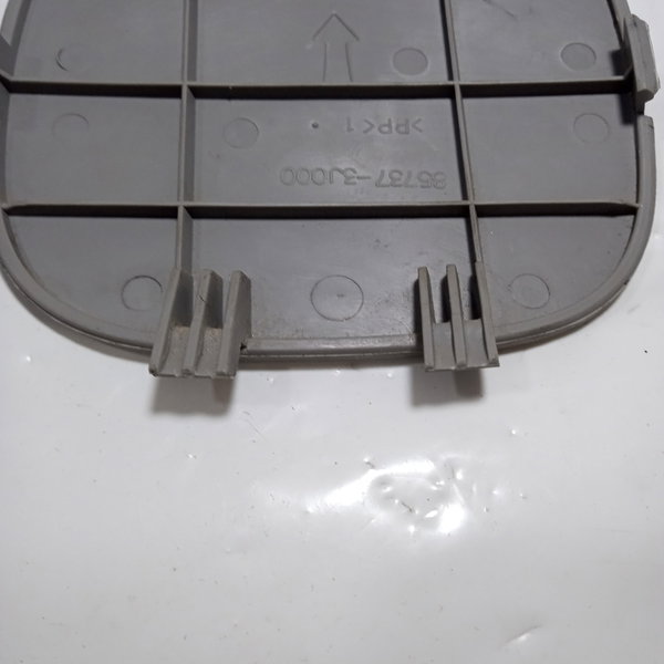 Moldura Acabamento Tanque Combustível Hyundai Verácruz 2010 Cinza