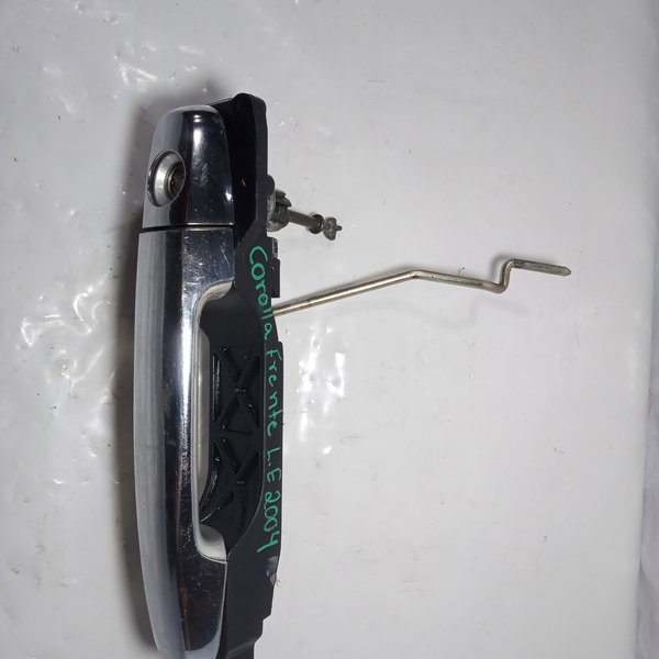 Maçaneta Externa Porta Dianteira Esquerda Toyota Corolla 04