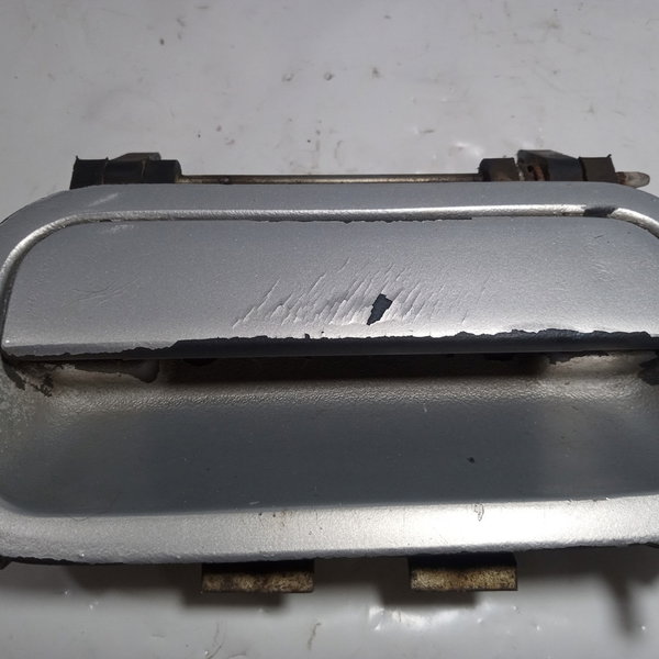 Maçaneta Externa Porta Traseira Esquerda Gm Corsa 1998 Traseira
