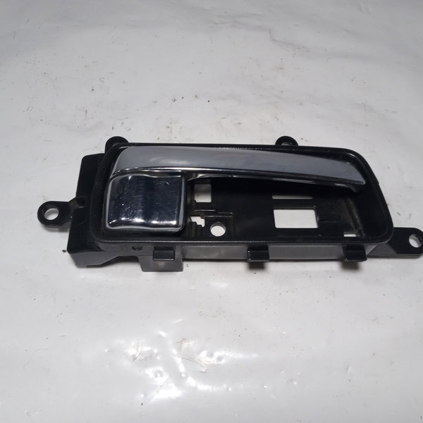 Maçaneta Interna Porta Dianteira Direita Nissan Sentra 2008 Dianteira