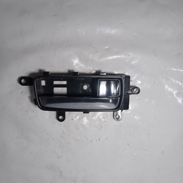 Maçaneta Interna Porta Dianteira Direita Nissan Sentra 2008 Dianteira