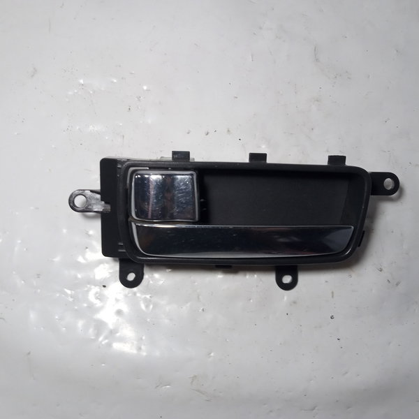 Maçaneta Interna Porta Dianteira Esquerda Nissan Sentra 2008 Dianteira