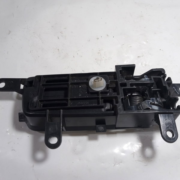 Maçaneta Interna Porta Dianteira Esquerda Nissan Sentra 2008 Dianteira