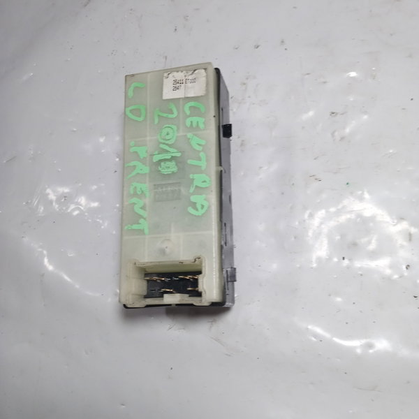 Comando Botão Vidro Trava Diant. Direito Nissan Sentra 2008